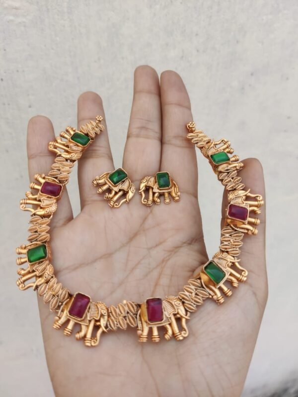 Elephant necklace 2