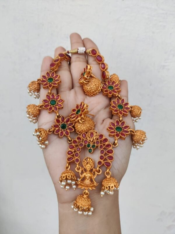 Flower necklace matte