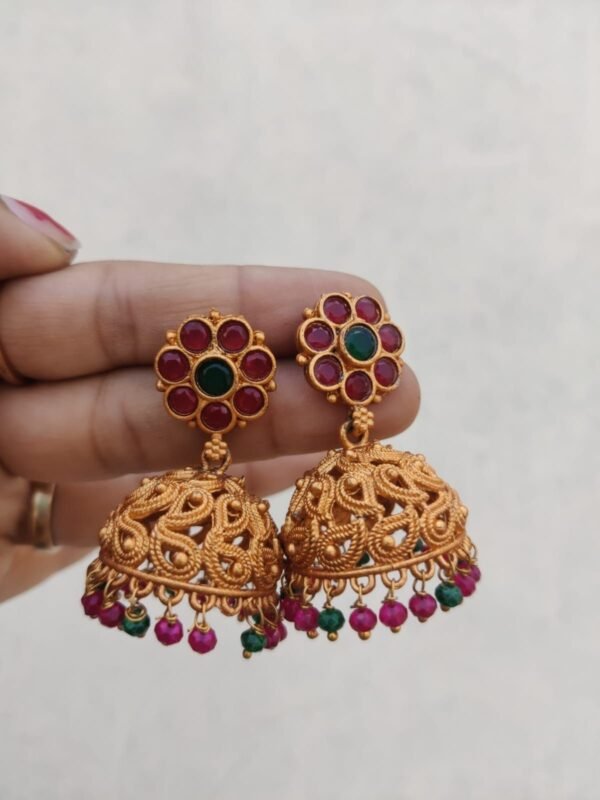Jhumki round