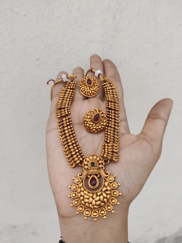 Copper necklace set
