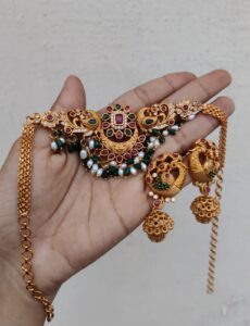 Cz green beads choker