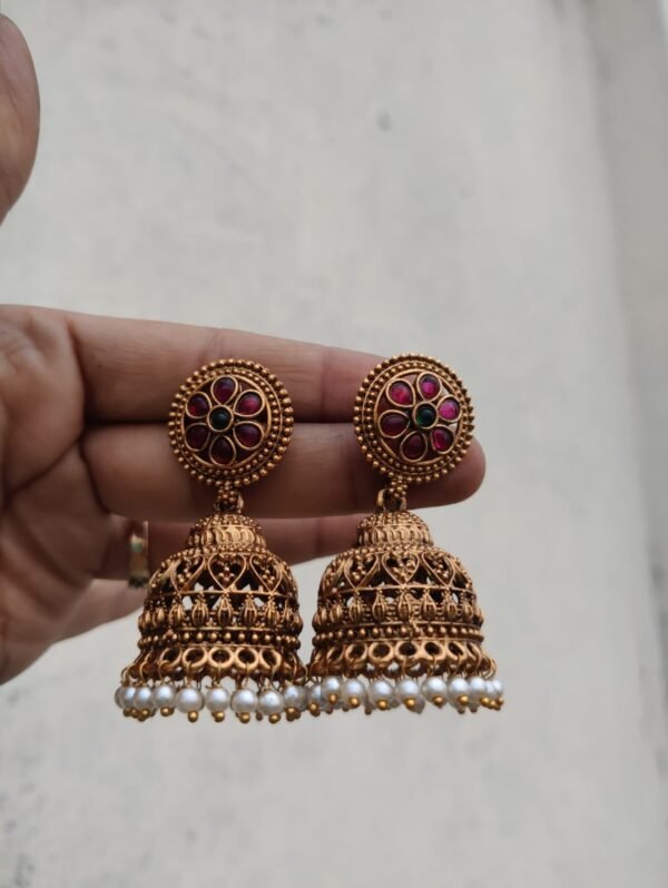 Jhumka round design
