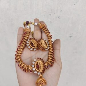 fe242937-639a-4100-8d6b-04a73404a889.jpeg Pink necklace 2