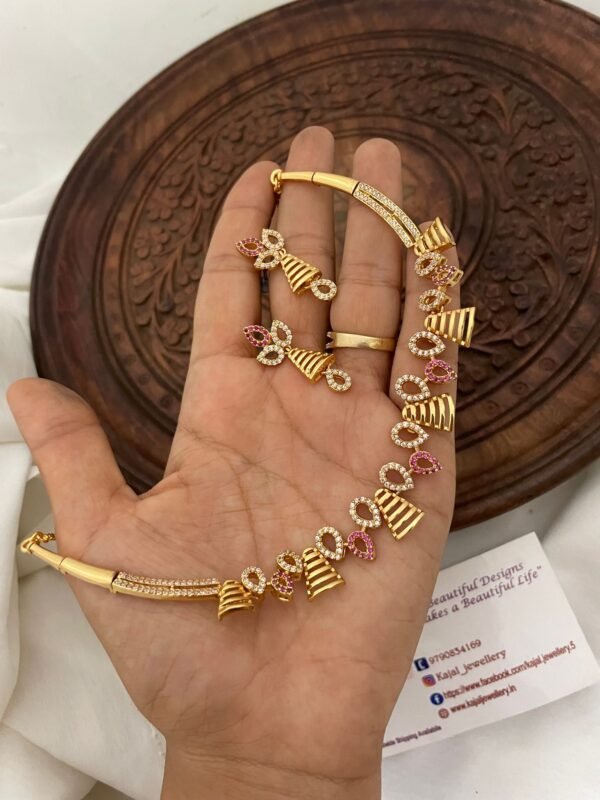 Cz golde necklace set