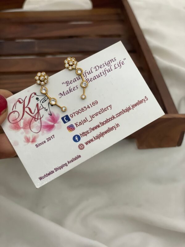 White stone bugadi earrings
