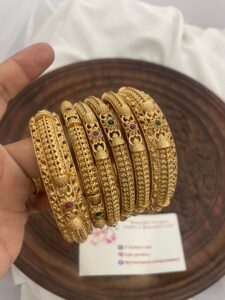 Round bangles set of 6