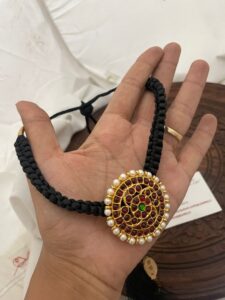 Kemp attigai black thread rope