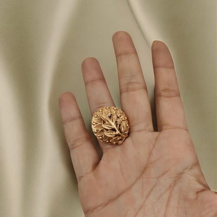 photoroom_20251028_220959.jpeg photoroom_20251028_220959.jpeg