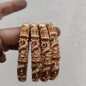 685d05c1-a776-49c1-8b76-f9be69c342f6 Lakshmi bangles set of 4 2.4