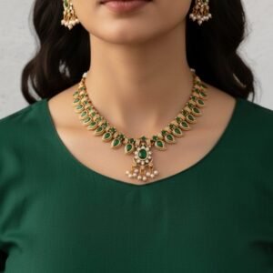 Green kemp necklace