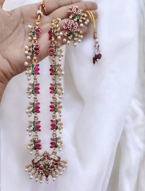 Kemp necklace