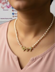 Balaji pendant pearl set