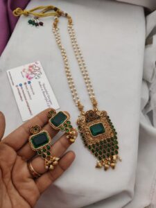 Pearl green kemp chain