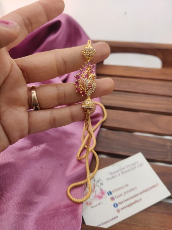 Mope chain peacock ruby 2