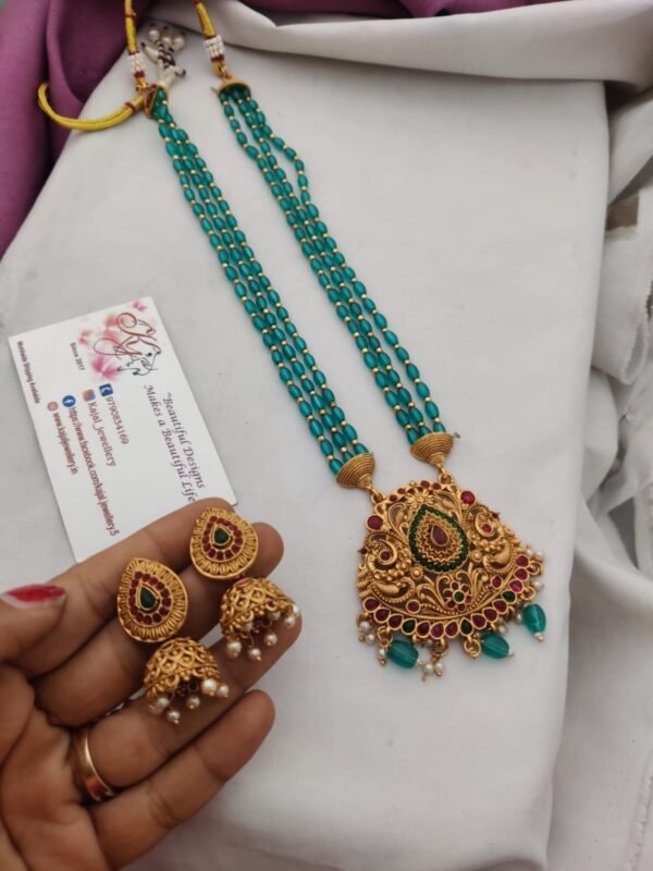 Beads set blue kemp