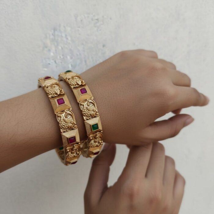 a11fc308-b9a9-435c-9499-8bba174ed934