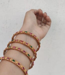 Kemp leaf bangles set of 4