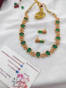 Green kemp stone set