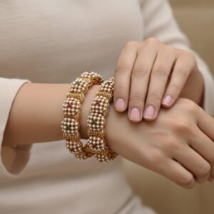 Pearl bangles set