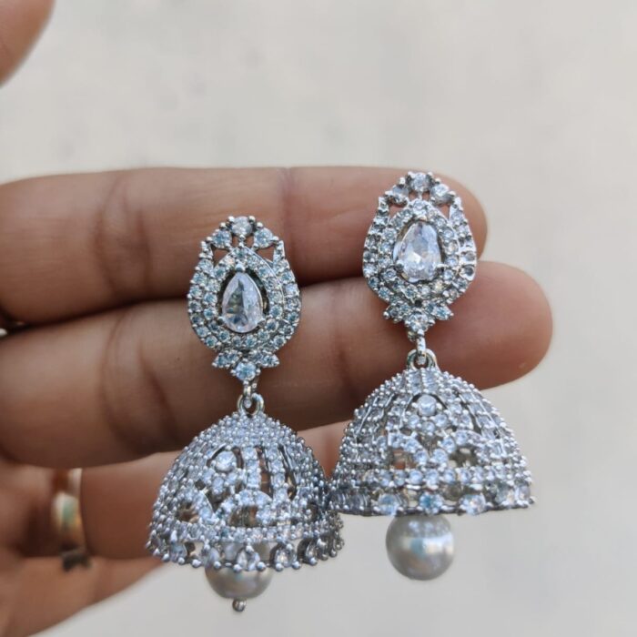 207e1bea-617a-40dc-b35b-0a6962c72025