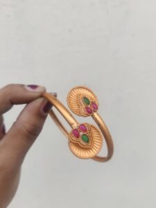 Matte kemp bracelet multi