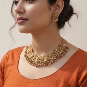 Lakshmi golden Pearl set