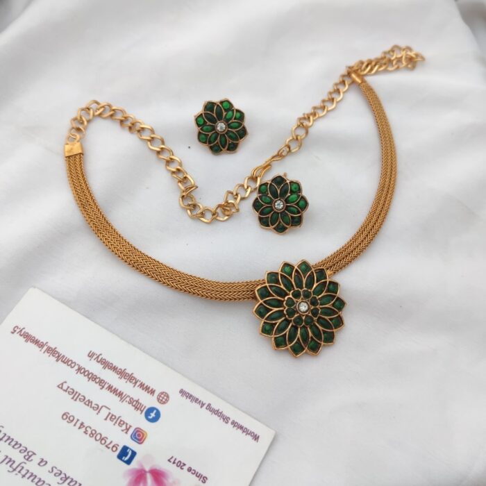 8e581fee-c335-4eff-86a6-92ab43e2174e 8e581fee-c335-4eff-86a6-92ab43e2174e