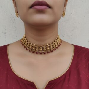 high kemp choker Lakshmi