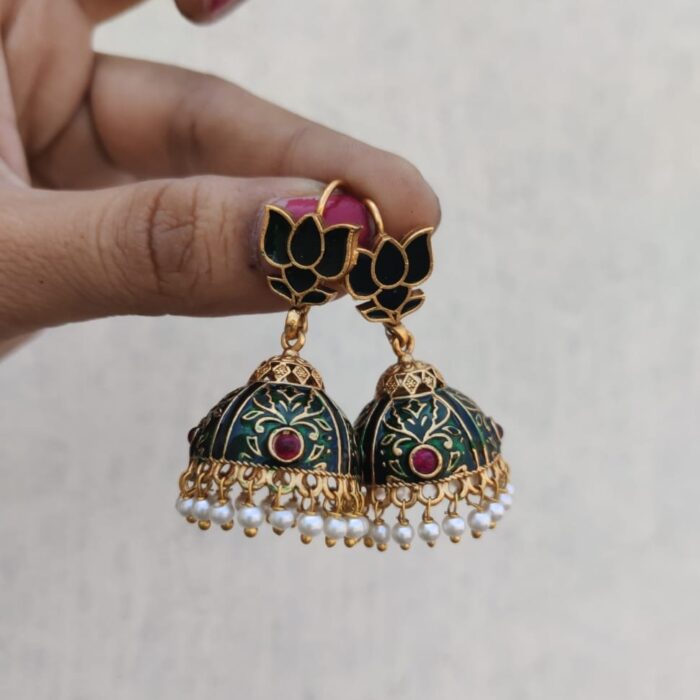 f7941b7d-acf1-40b6-85a5-ebef2c3cd1ff