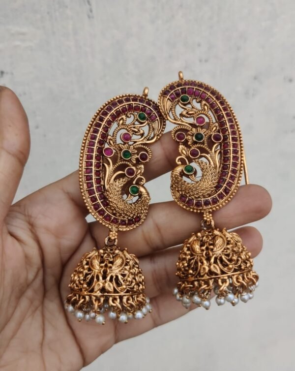 Bluetooth earrings matte