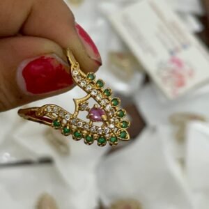 V shape ring muhrattam