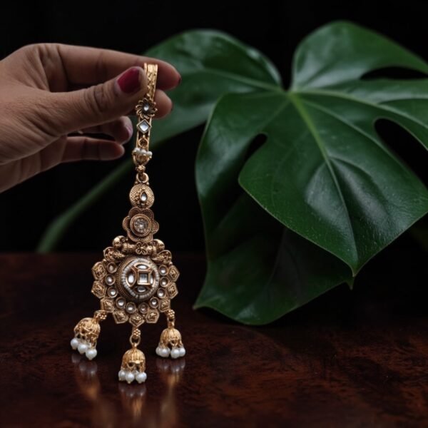 Hip key chain pearl