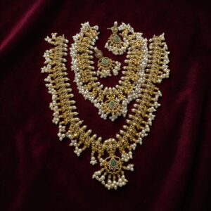Guttapusulu heavy bridal combo antique gold