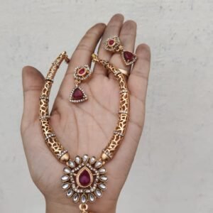 Pink necklace set