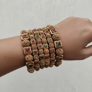 Round bangles set of 6-2.6 size