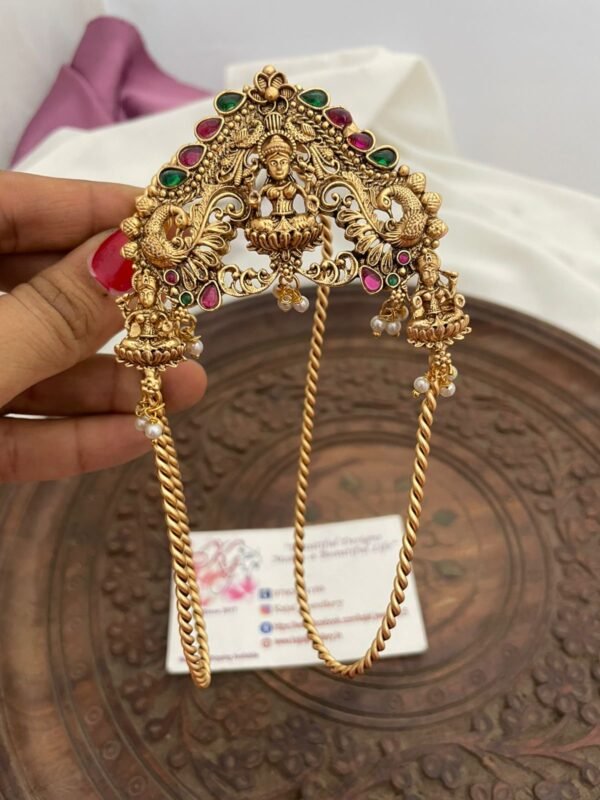 Hand Lakshmi premium Vanki with golden beads