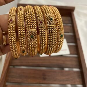Round bangles set of 6