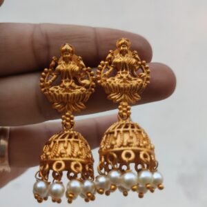 7254f9f5-3e68-48ac-91a7-066181a3818a jhumki Lakshmi golden