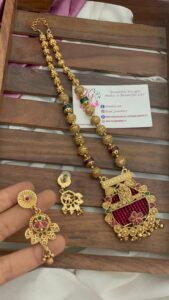 Radha Krishna red chain set