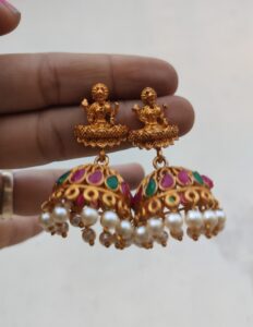 jhumki Lakshmi