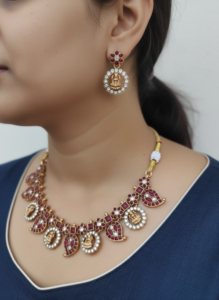 Pink kemp necklace set