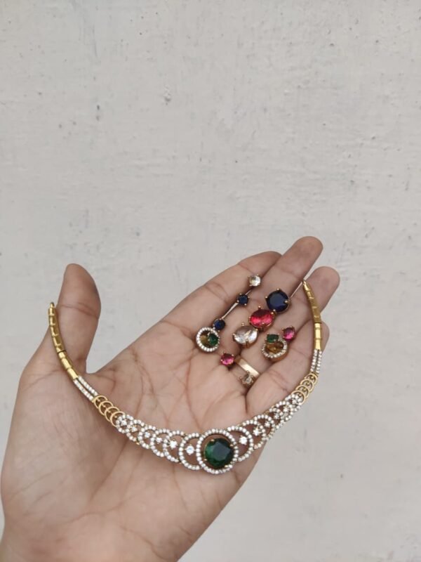 Changeable ad necklace 4 in 1