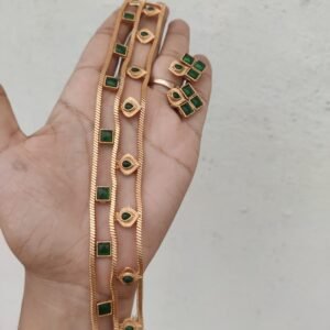 Green high leaf kemp choker