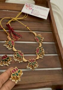 Lotus kemp necklace