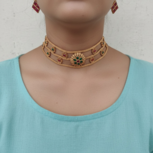 Multi kemp high choker