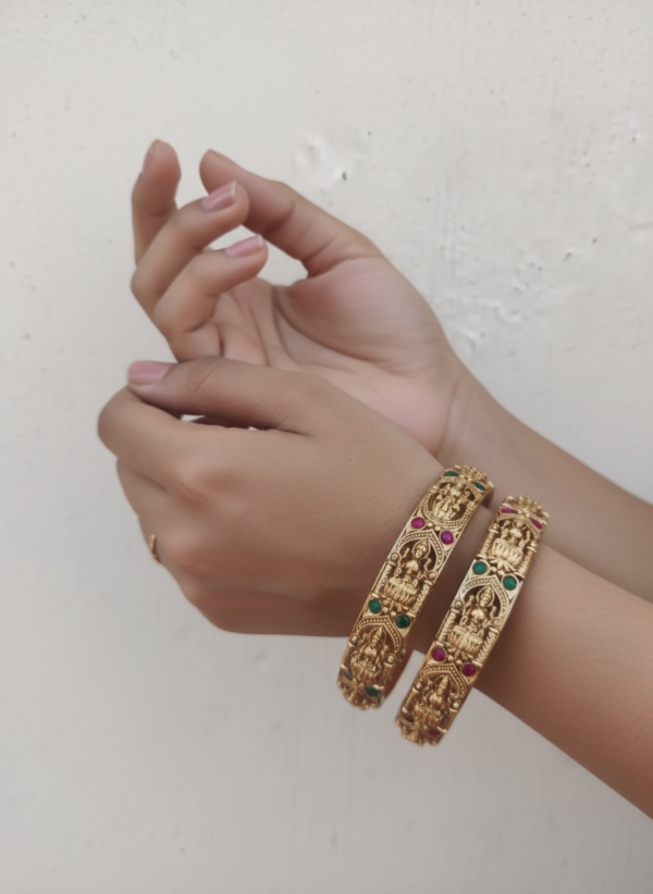Temple square Lakshmi bangles set of 2