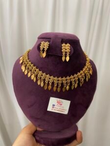 Elakathalli choker set