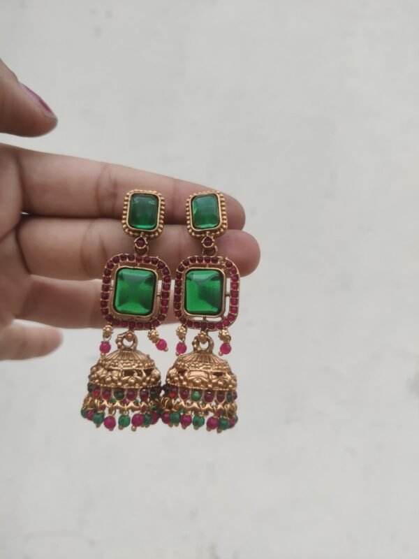 639c22e6-eb9f-4654-8fc4-5c93d3ed9ce5 Jhumki layer multi