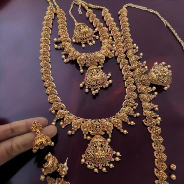 Lakshmi kemp semi bridal jewellery set golden
