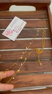 Plain gold simple western model chain